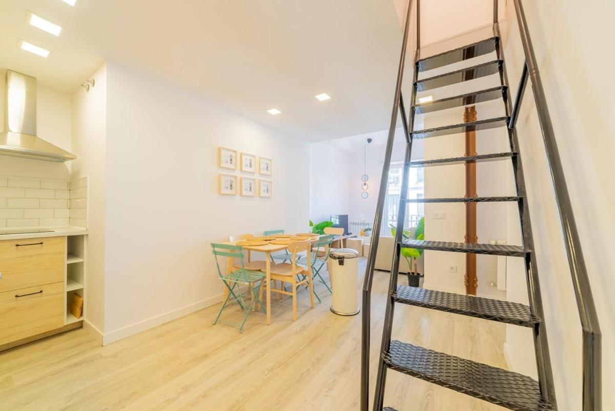 Encantador Apartamento Atocha Madrid Buitenkant foto