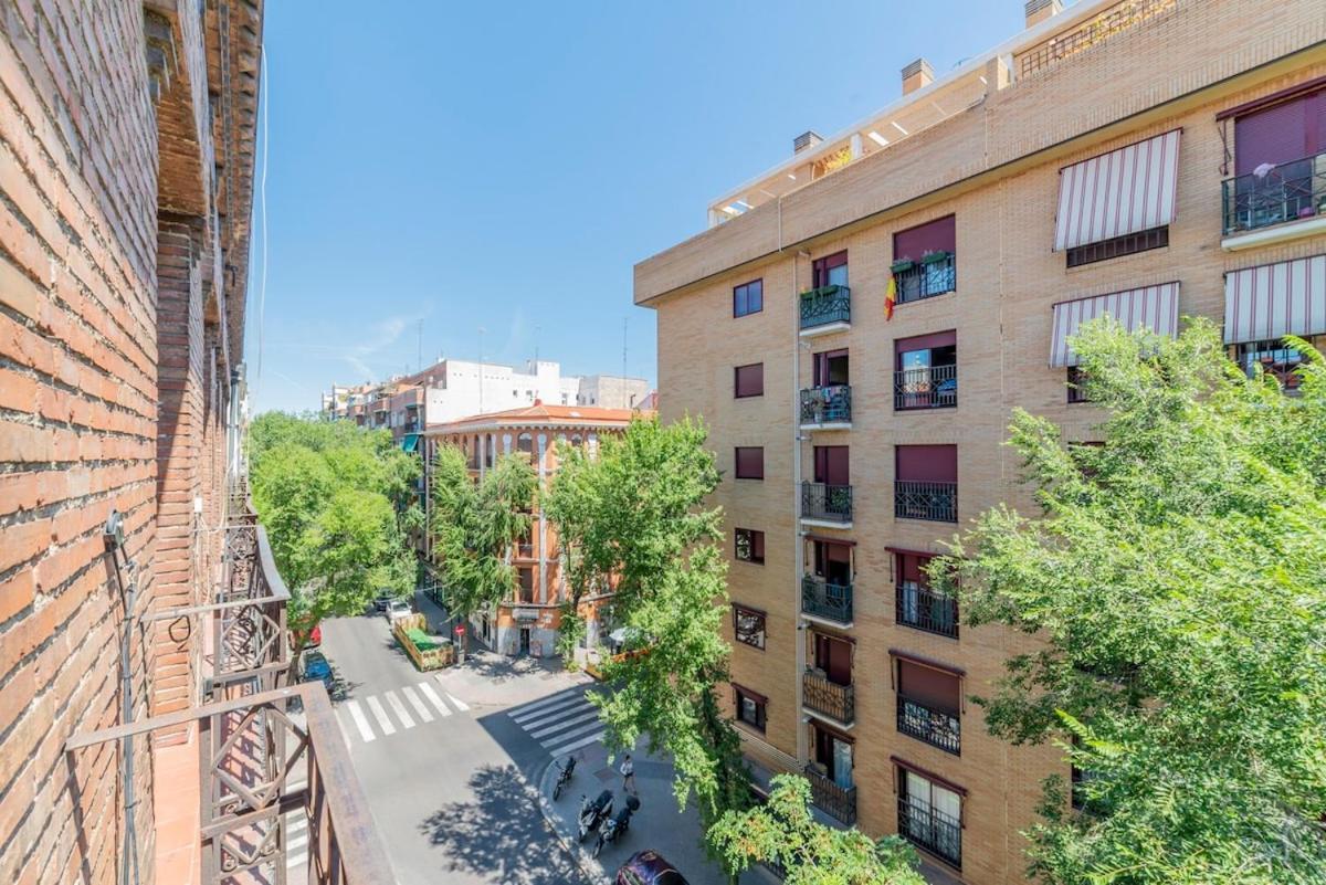Encantador Apartamento Atocha Madrid Buitenkant foto