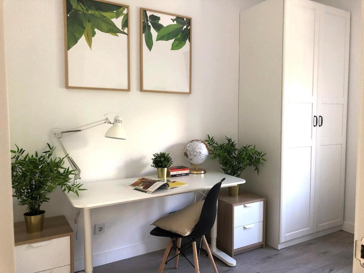 Encantador Apartamento Atocha Madrid Buitenkant foto