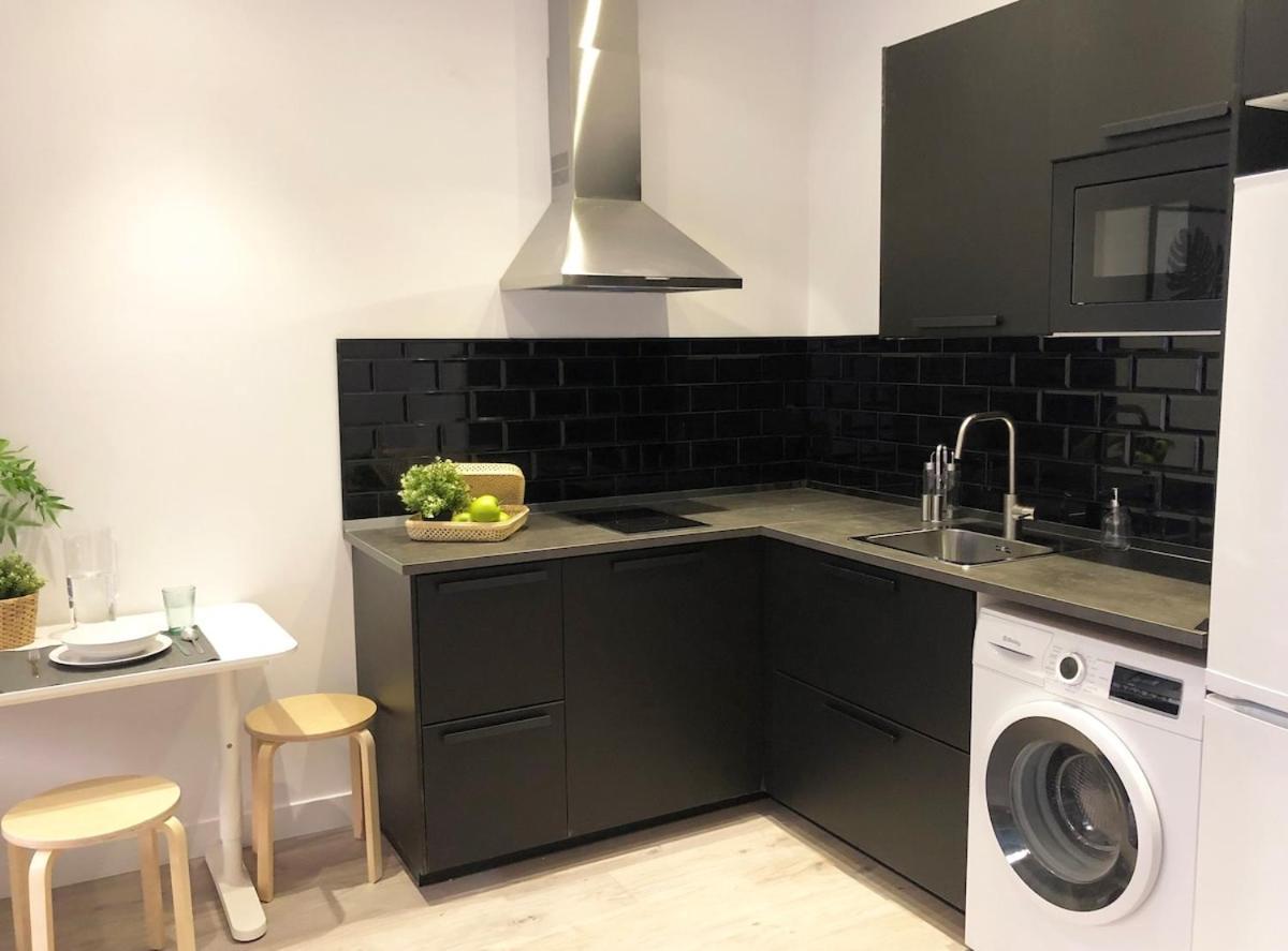 Encantador Apartamento Atocha Madrid Buitenkant foto