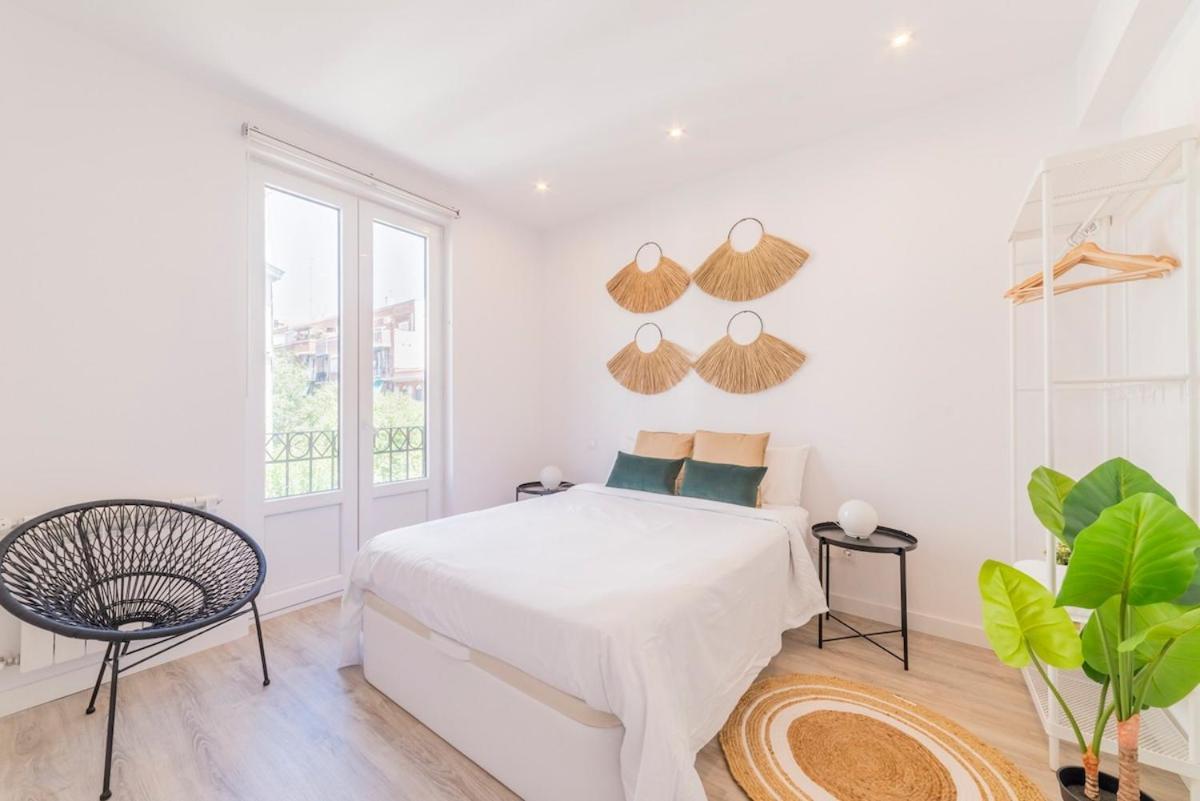 Encantador Apartamento Atocha Madrid Buitenkant foto