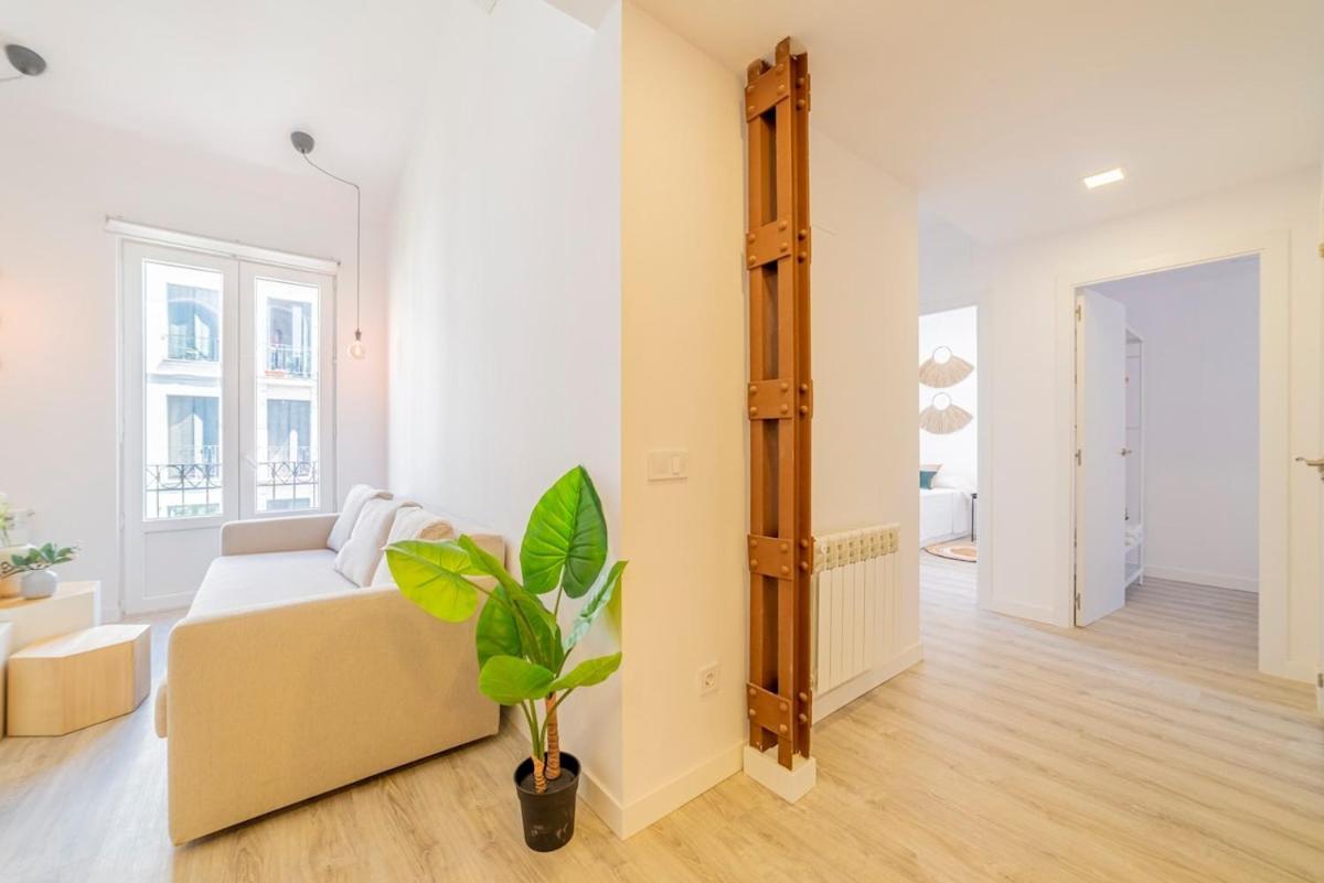 Encantador Apartamento Atocha Madrid Buitenkant foto