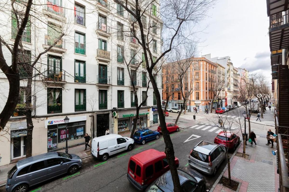 Encantador Apartamento Atocha Madrid Buitenkant foto