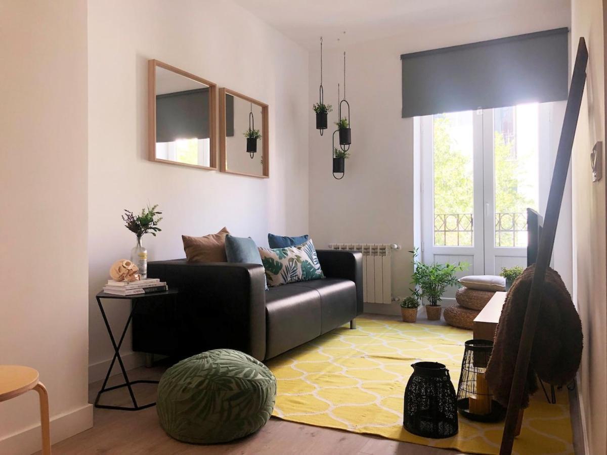 Encantador Apartamento Atocha Madrid Buitenkant foto